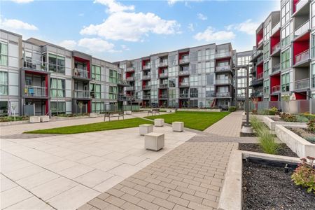 For Lease - 5240 Dundas Street Unit# B407, Burlington, Ontario - Photo 2