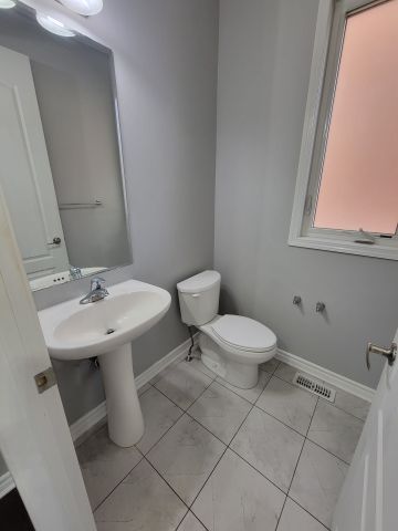 For Lease - 1542 Tough Gate, Milton, Ontario - Photo 4