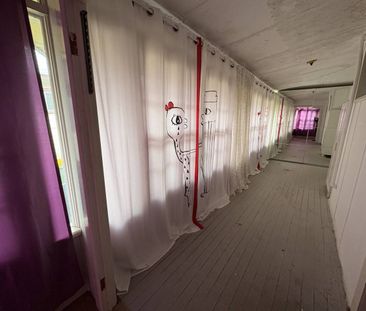 STYLISH 2 BEDDER STEPS FROM THE PARK AND THE NEW GRAFTON POOL - Photo 5