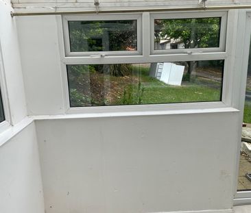 1 Bed Flat, Cypress Road, SE25 - Photo 5
