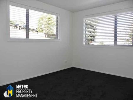 Modern Living in Kenmure - Photo 2