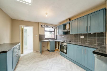 2 bedroom terraced house to rent - Photo 5