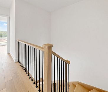 For Lease - 433 York Downs Boulevard, Markham, Ontario - Photo 3