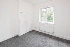 3 bed House - Semi-Detached for Rent - Photo 2