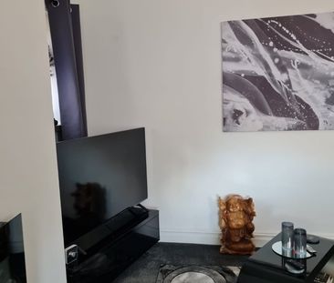 1 Bed End Terrace, Brunswick Terrace, LS27 - Photo 4