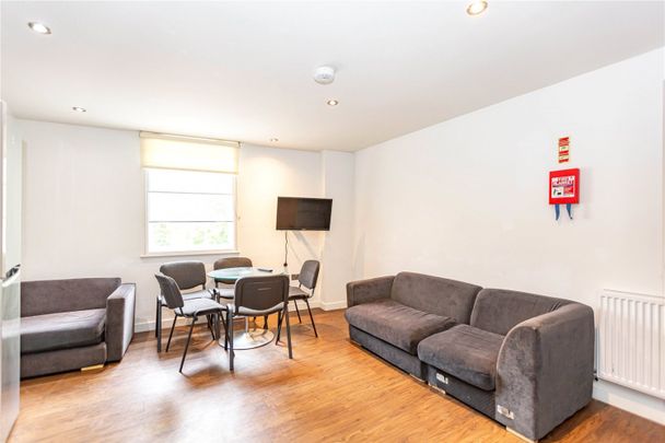 Westgate House, - Photo 1