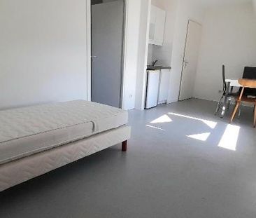 Location Appartement 2 pièces 28m² MULHOUSE 68200 - Photo 2