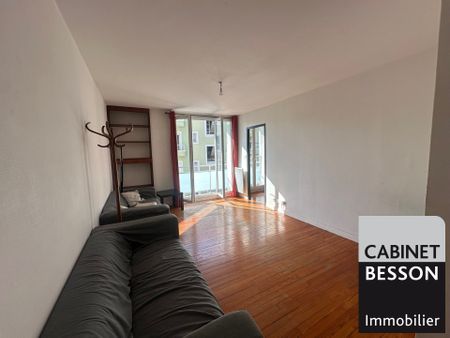 Location Appartement 5 pièces 86m² LA TRONCHE 38700 - Photo 2