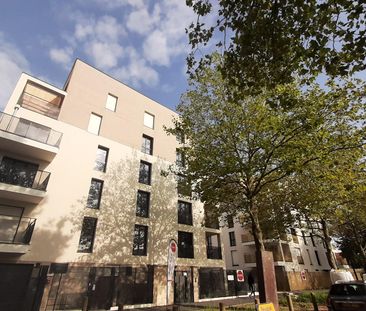 location Appartement T2 DE 41.56m² À GUYANCOURT - Photo 1