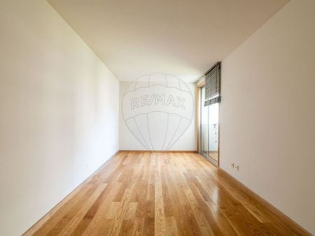 4 room luxury Apartment for rent in Matosinhos, Distrito do Porto - Photo 4