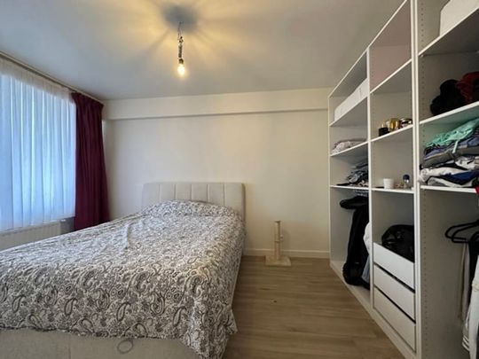 Appartement te huur - Photo 1