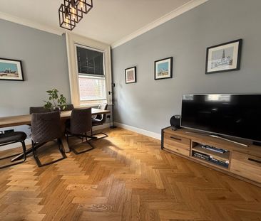 2 Bed Flat, Maritime Chambers, SO14 - Photo 3