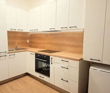 Pronájem bytu s balkonem, 2+1 - 47 m - Fotografie 2