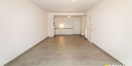 Gelijkvloers app. te huur in Izegem voor € 620 met 1 slaapkamer - Photo 2