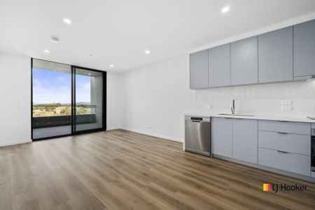 2 Bedroom apartment with arboretum views - Photo 5