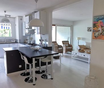Location Appartement 3 pièces 71m² CASSIS 13260 - Photo 5