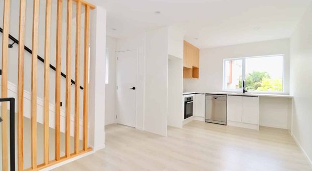 Stylish 3-Bedroom Home Grey Lynn - Photo 1