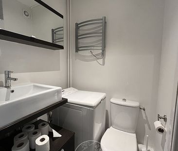 Appartement en location | Paris 16ème - Photo 5