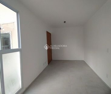 Apartamento com 2 quartos e 40m² para alugar em Cavalhada, Porto Al... - Photo 1