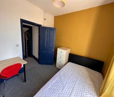 5 bedroom house - Photo 5