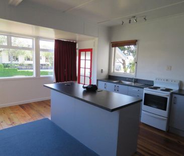 33 Cutfield Road, Lynmouth, New Plymouth - Photo 3