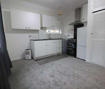 Gladstone Road, Watford, WD17 - Photo 2