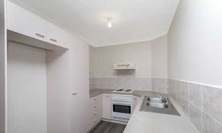 Top Floor 2 Bedroom Apartment in Bonython - Photo 4