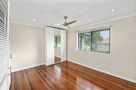 14 Ventura Street, Upper Mount Gravatt QLD 4122 - House For Rent | Domain - Photo 4