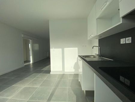Location Appartement 3 pièces 70m² TOULOUSE 31100 - Photo 3