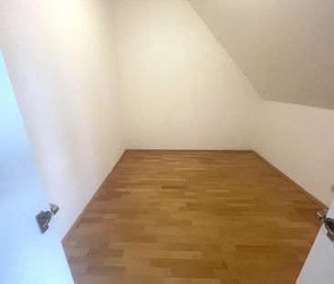 DG-Maisonette mit Terrasse in Liesing // 1 Schlafzimmer + große Gal... - Photo 6