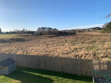 5 bedroom detached house to rent - Photo 4