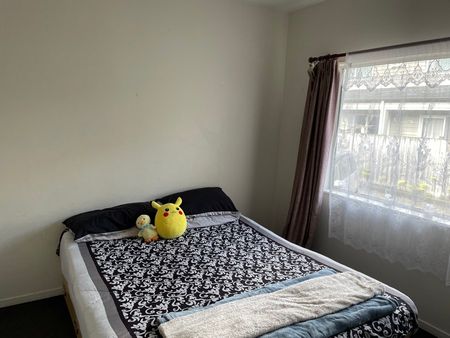 Semi Furnished Three Bedroom Home - Photo 3