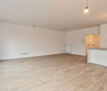 Appartement met ruime leefruimte en twee slaapkamers - Photo 6