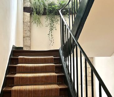 75004/M° Saint Paul: studio meublé - Photo 3