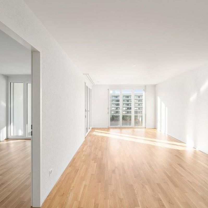 Modern living in the Erlenmatt district - Photo 1