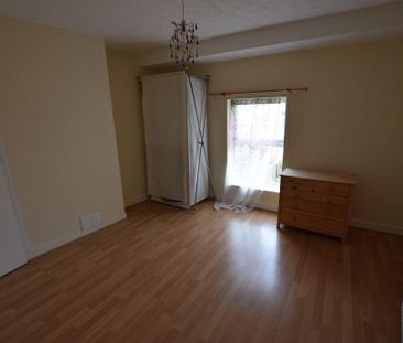 2 bedroom house to rent - Photo 2