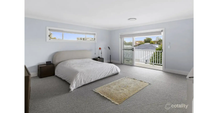 Spacious Five-Bedroom Family Home in Prime Inner-North Location - Photo 5