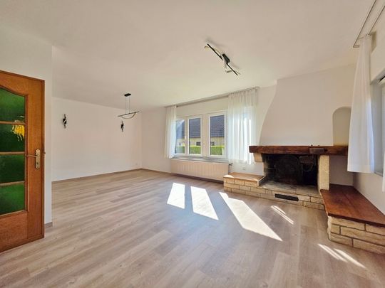 Villa - à louer - Photo 1
