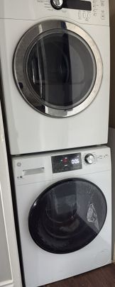 For Lease - 8 Lisa Street Unit# 804, Brampton, Ontario - Photo 1