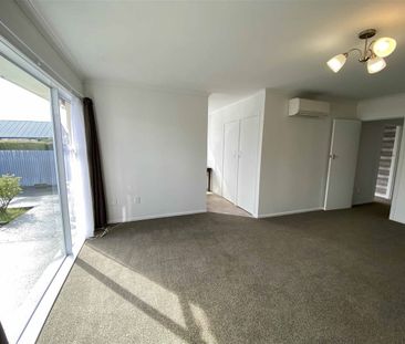 CATCH ME QUICK ON CLIFTON - Photo 1