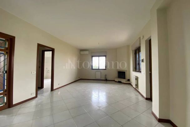 Casa in affitto - Largo Emerico Amari, Sant'Agata li Battiati (rif. 50/2026) - Photo 1