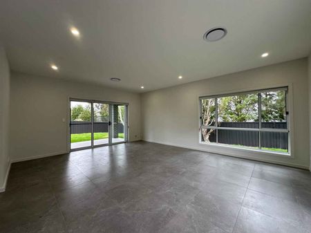 Near New 4BRM Home in the new St Joseph's Gate Estate. - Photo 4