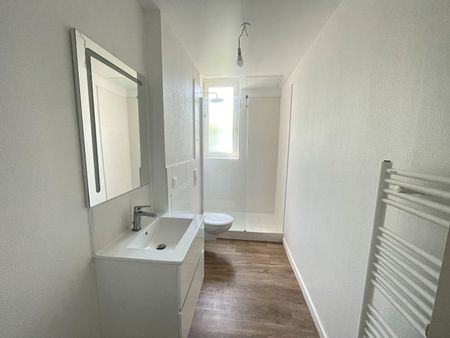 Location Appartement 2 pièces 53m² - Photo 3