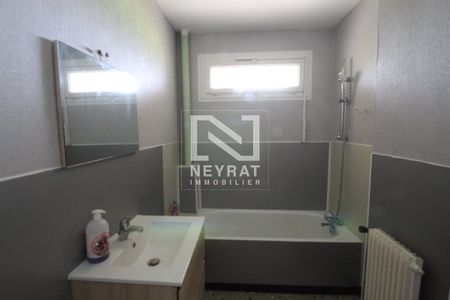 Location Appartement 3 pièces 63m² LOUHANS 71500 - Photo 3