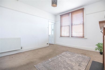 Manor Road, - Photo 2