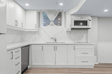 For Lease - 162 Walton Drive Unit# Basement, Aurora, Ontario - Photo 3