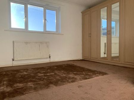 2 bedroom semi-detached house to rent - Photo 3