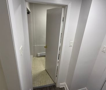 For Lease - 676 Mount Pleasant Road Unit# Unit B4, Toronto, Ontario - Photo 2