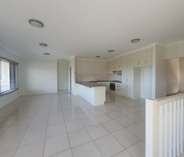 2/10 Glenview Place, Tamworth - Photo 3