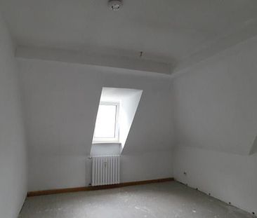 Ansprechende, individuelle 2-Zimmer-Dachgeschosswohnung - Photo 3